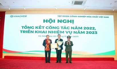 Supe Lâm Thao đón nhận nhiều phần thưởng cao quý năm 2022.