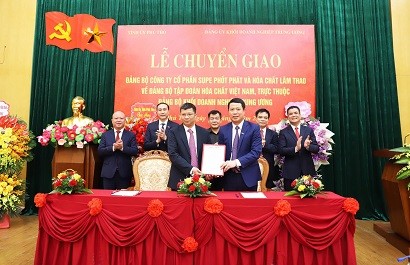 Lễ chuyển giao Đảng bộ Công ty về Đảng bộ Tập đoàn Hoá chất Việt Nam, trực thuộc Đảng bộ Khối Doanh nghiệp Trung ương.