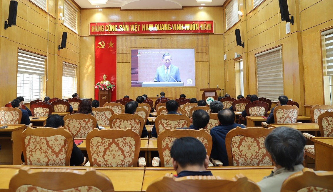 ĐẢNG BỘ SUPE LÂM THAO THAM GIA HỘỊ NGHỊ TOÀN QUỐC VỀ ĐỘT PHÁ PHÁT TRIỂN KHOA HỌC, CÔNG NGHỆ, ĐỔI MỚI SÁNG TẠO VÀ CHUYỂN ĐỔI SỐ QUỐC GIA
