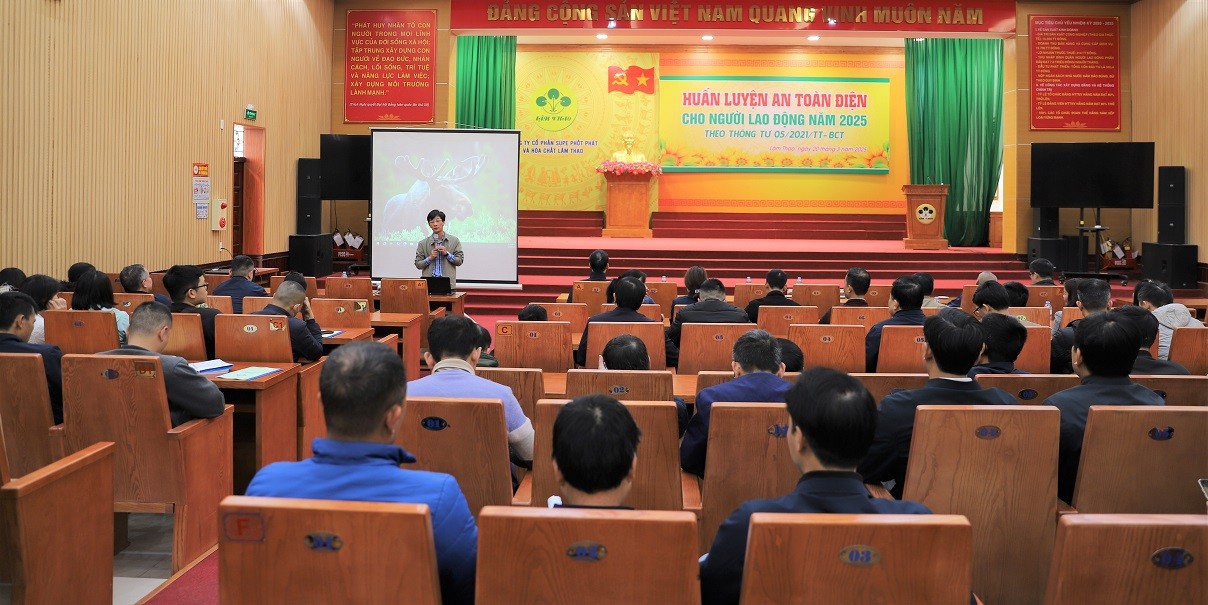 HUẤN LUYỆN AN TOÀN ĐIỆN CHO NGƯỜI LAO ĐỘNG CÔNG TY NĂM 2025